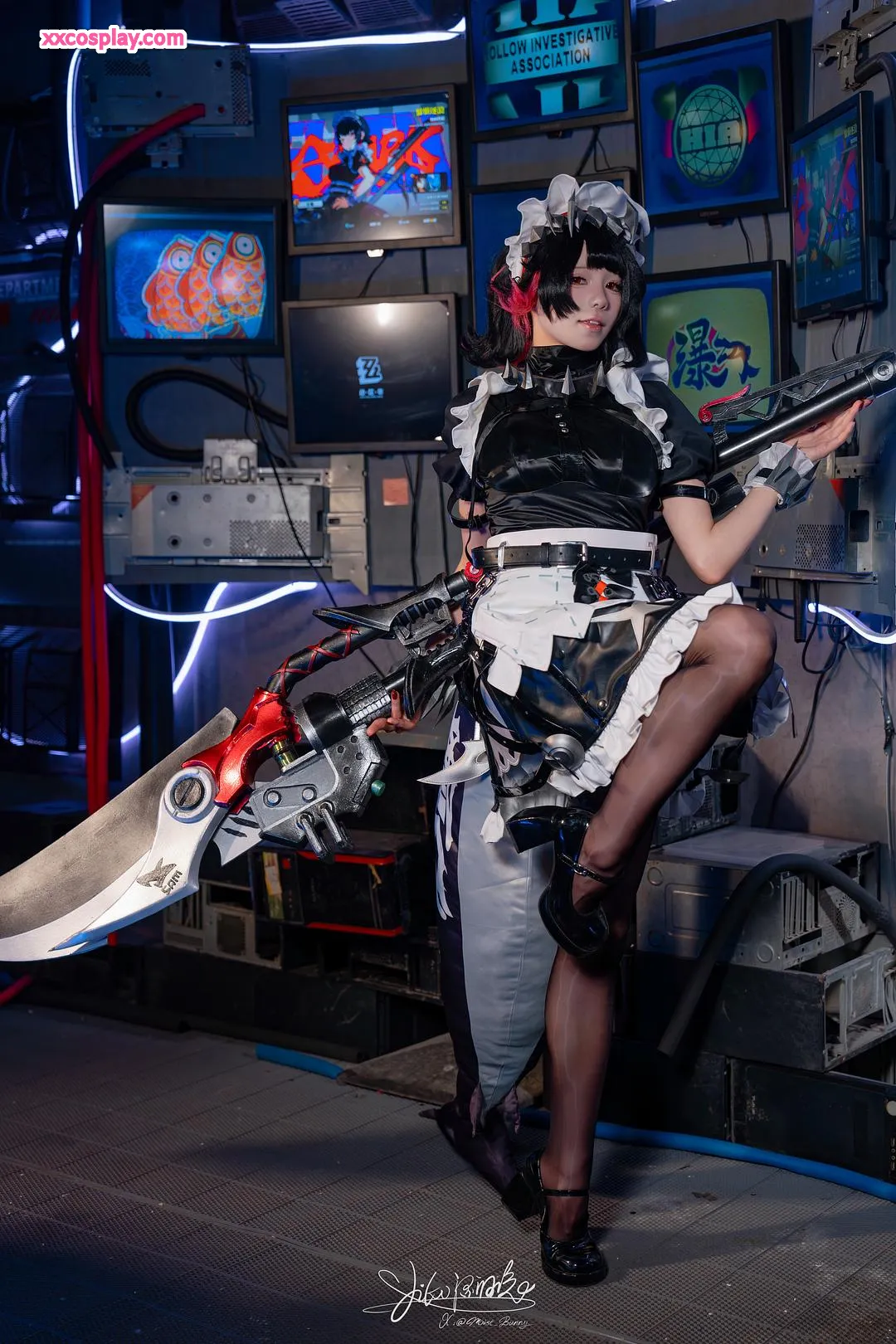 Yaoyikoutuniang – Languid Waves: Ellen Joe